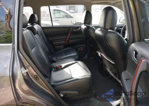 2011 Toyota Highlander Limited V6 z USA, uszkodzony, nr VIN 5TDDK3EH7BS055802